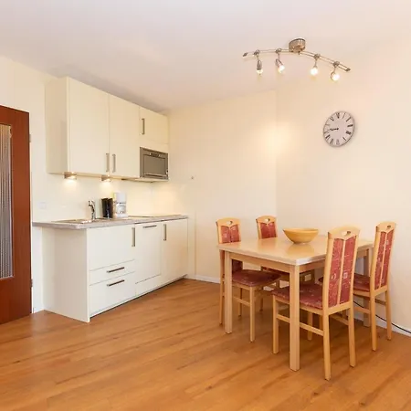 Apartment Lord Nelson 105 *